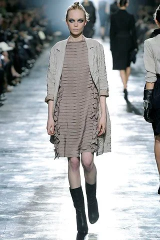 Look 19